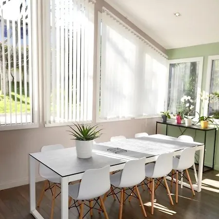 House With 4 Bedrooms In Biarritz With Enclosed Garden And Wifi 1 Km From The Beach فيلة بياريتز