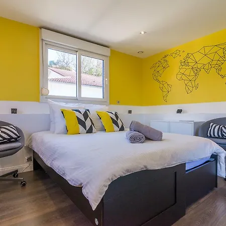 House With 4 Bedrooms In Biarritz With Enclosed Garden And Wifi 1 Km From The Beach * بياريتز