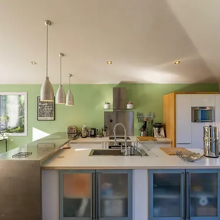 House With 4 Bedrooms In Biarritz With Enclosed Garden And Wifi 1 Km From The Beach *