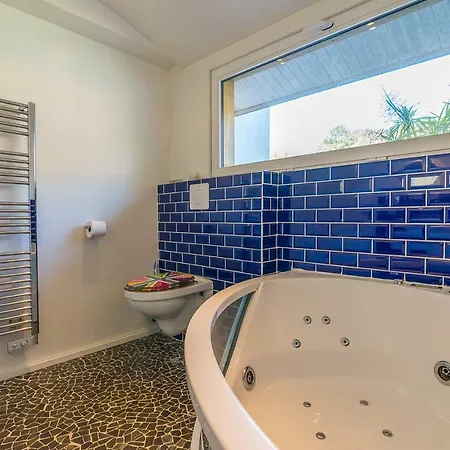 House With 4 Bedrooms In Biarritz With Enclosed Garden And Wifi 1 Km From The Beach بياريتز