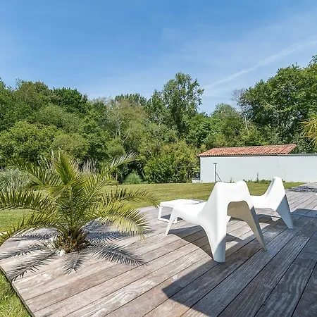 House With 4 Bedrooms In Biarritz With Enclosed Garden And Wifi 1 Km From The Beach *